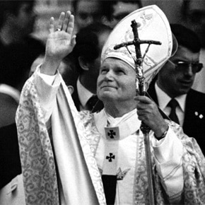 A história de Karol Wojtyla, o papa João Paulo II A história de Karol Wojtyla, o papa João Paulo II