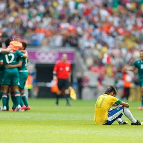O futebol brasileiro fica com a prata na Olimpíada de Londres O futebol brasileiro fica com a prata na Olimpíada de Londres