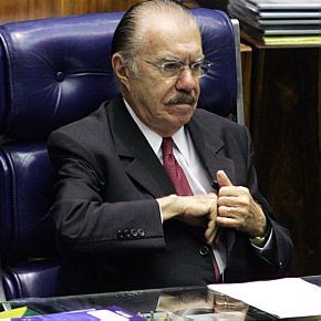 A trajetória política de José Sarney A trajetória política de José Sarney