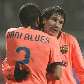 Messi é abraçado por Daniel Alves na vitória do Barcelona sobre o Dínamo, pela Liga dos Campeões Messi é abraçado por Daniel Alves na vitória do Barcelona sobre o Dínamo, pela Liga dos Campeões