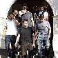 André Santos, Robinho, Kaká, Elano, Júlio Baptista e Pato saem do hotel em folga André Santos, Robinho, Kaká, Elano, Júlio Baptista e Pato saem do hotel em folga