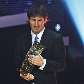 Lionel Messi sobe ao palco para receber o prêmio de Melhor do Mundo Lionel Messi sobe ao palco para receber o prêmio de Melhor do Mundo