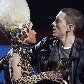Eminem recebe prêmio de Nicki Minaj Eminem recebe prêmio de Nicki Minaj