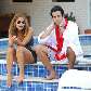 À beira da piscina, com Gyselle, outra participante que ficou na casa até a final À beira da piscina, com Gyselle, outra participante que ficou na casa até a final