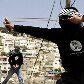 Palestinos enfrentam forças de segurança israelitas em Jerusalém; 11 pessoas foram presas