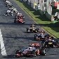 Hamilton puxa a fila de carros após a largada do GP da Austrália Hamilton puxa a fila de carros após a largada do GP da Austrália