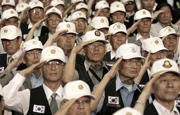 Veteranos da Coreia do Sul foram homenageados; China e Rússia ficaram do lado dos norte-coreanos