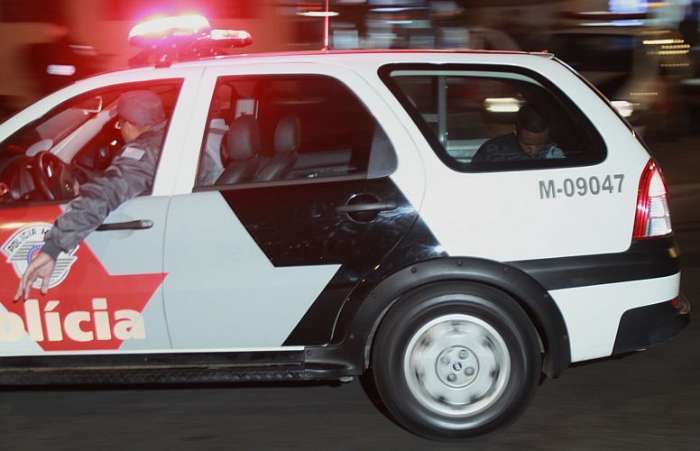 Moto é roubada no bairro de Nova Rural, e assaltante atira na mulher que estava na garupa