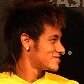 Neymar chamou a atenção não só dentro do campo, mas fora dele também em 2012