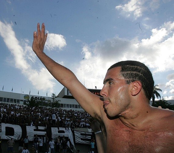 Ex-ídolo do Corinthians tenta uma nova vida no Manchester City 