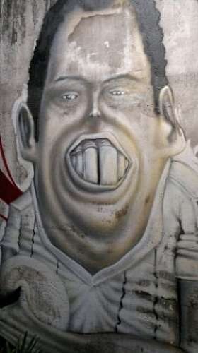Exposição retrata os maiores ídolos do futebol mundial