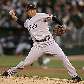 Matsuzaka arremessa bola na derrota do Red Sox para o Oakland Athletics