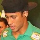 Neymar chamou a atenção não só dentro do campo, mas fora dele também em 2012