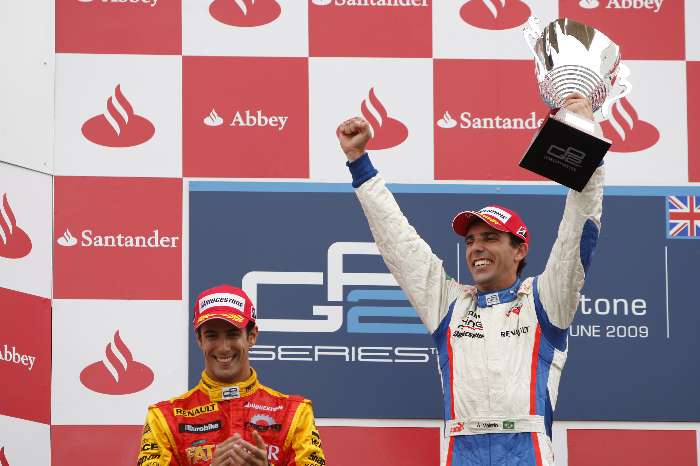 Valério vence na GP2 com Di Grassi em segundo