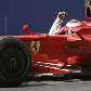 Piloto da Ferrari Kimi Raikkonen comemora vitória no GP da Espanha