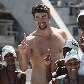 Campeão olímpico Michael Phelps visita a Rocinha e dá aulas de natação Campeão olímpico Michael Phelps visita a Rocinha e dá aulas de natação