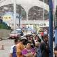 Eleitores chegam para votar na zona 211, na Rocinha, em São Conrado, zona sul do Rio Eleitores chegam para votar na zona 211, na Rocinha, em São Conrado, zona sul do Rio
