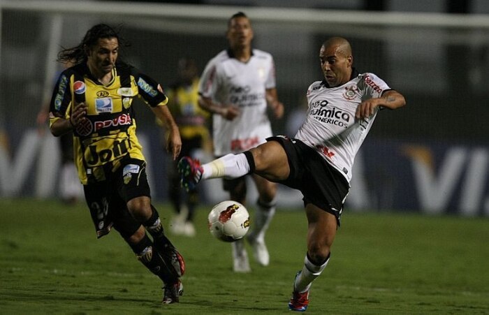 Corinthians alcança à final da Libertadores sem perder nenhum jogo no Pacaembu