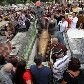 Vítima de desabamento é enterrada no Rio Vítima de desabamento é enterrada no Rio