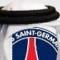 Torcedores protestam contra mudança do escudo do Paris Saint-Germain Torcedores protestam contra mudança do escudo do Paris Saint-Germain