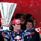 Webber levanta o troféu pela vitória no GP de Mônaco Webber levanta o troféu pela vitória no GP de Mônaco