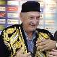 Luiz Felipe Scolari recebe homenagem em sua despedida no Bunyodkor, do Usbequistão Luiz Felipe Scolari recebe homenagem em sua despedida no Bunyodkor, do Usbequistão