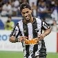 Confira quem são os brasileiros com salários mais altos do futebol nacional