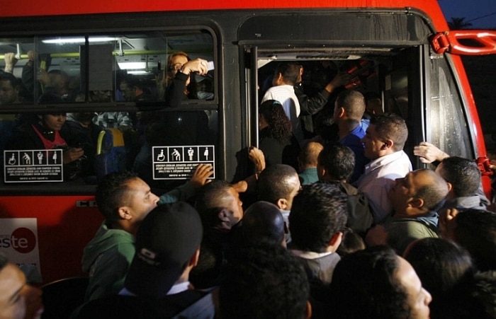 Imagens mostram caos causado por greve dos metroviários de SP