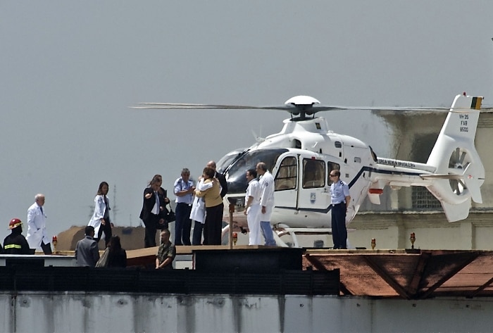 Presidente Dilma Rousseff deixa o Hospital Sírio-Libanês após visitar José Alencar. 10/02/2011