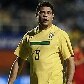 Ronaldo espera a bola, em campo, em seu jogo de despedida da seleção brasileira, contra a Romênia Ronaldo espera a bola, em campo, em seu jogo de despedida da seleção brasileira, contra a Romênia