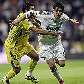 Kaká tenta se livrar de Nagore, do Alcorcón, em jogo da Copa do Rei - o Real Madrid foi eliminado Kaká tenta se livrar de Nagore, do Alcorcón, em jogo da Copa do Rei - o Real Madrid foi eliminado