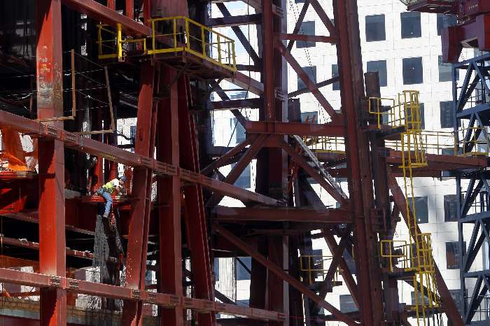 Complexo de 13 andares que está sendo construído foi orçado em US$ 100 milhões