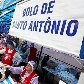 Fiéis celebram Dia de Santo Antônio com bolo e pãozinho