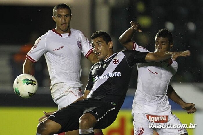 Veja como foi a 3ª rodada do Brasileirão 2012 - 6/6/2012 Veja como foi a 3ª rodada do Brasileirão 2012 - 6/6/2012