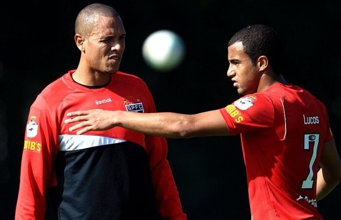 Sem Leão,  Milton Cruz comanda primeiro treino no São Paulo