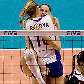 As russas Yulia Sedova e Tatiana Kosheleva comemoram vitória sobre a China