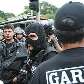 Manifestação de policiais civis em frente ao Palácio dos Bandeirantes se tornou confronto com PMs Manifestação de policiais civis em frente ao Palácio dos Bandeirantes se tornou confronto com PMs