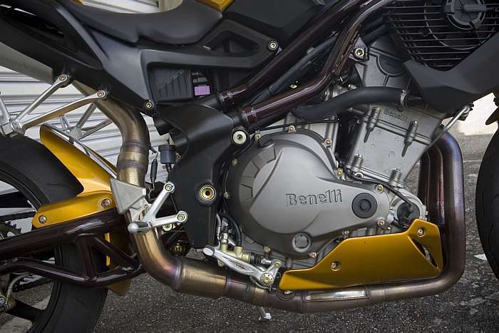 A explosiva Café Racer, da Benelli