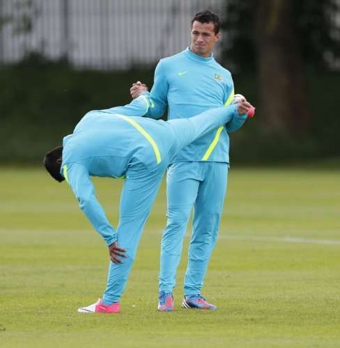 Seleção brasileira faz último treino em Manchester antes de encarar a Bielorrúsia
