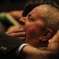 Lula usa bengala e fala após sete meses em seminário no Rio 