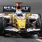 Fernando Alonso, da Renault, em uma curva logo após a largada do GP da Espanha