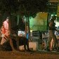 Usuários de drogas ficam sob as árvores em frente à estação rodoviária de Petrolina (PE)