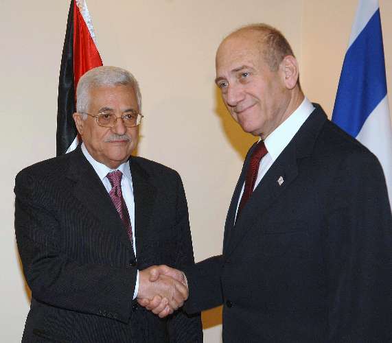 Olmert e Abbas reúnem-se em Jerusalém