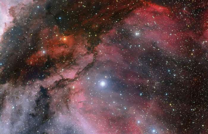 Observatório no Chile fotografa estrela que está se desfazendo; Wolf-Rayet têm uma radiação intensa