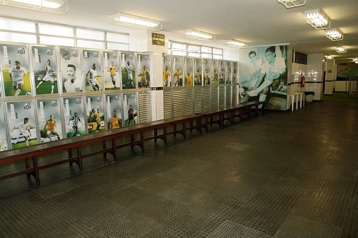 Conheça o memorial dos 100 anos de conquistas do Santos