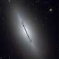 Visão única registrada pelo Hubble da galáxia em disco NGC 5866 Visão única registrada pelo Hubble da galáxia em disco NGC 5866
