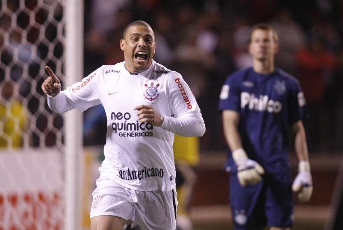 Ronaldo volta a marcar no Campeonato Brasileiro