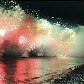 Fogos explodem na praia de Copacabana Fogos explodem na praia de Copacabana