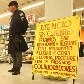 Nove bandidos fogem após tentativa de assalto a caixa eletrônico em supermercado de SP; 6 morrem Nove bandidos fogem após tentativa de assalto a caixa eletrônico em supermercado de SP; 6 morrem