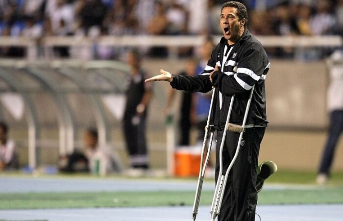 A carreira do técnico Vanderlei Luxemburgo